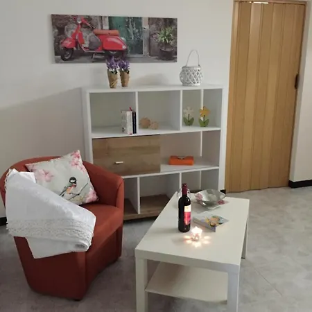 Casa-lisa Seminterrato Apartman